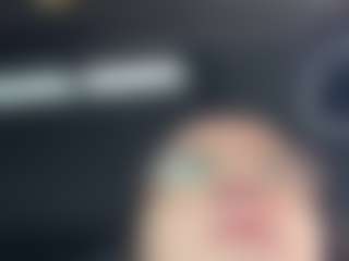 adafontaine18's Live Sex Cam Show