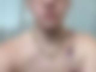 adafontaine18's Live Sex Cam Show