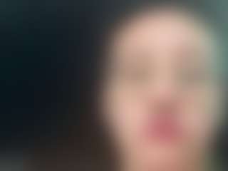 adafontaine18's Live Sex Cam Show