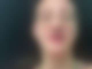 adafontaine18's Live Sex Cam Show