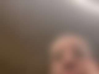adafontaine18's Live Sex Cam Show