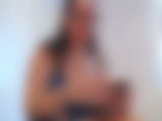 adafontaine18's Live Sex Cam Show