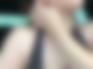 adafontaine18's Live Sex Cam Show