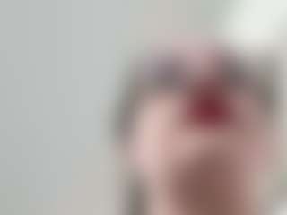 adafontaine18's Live Sex Cam Show