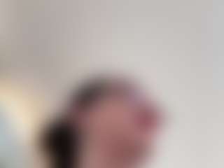 adafontaine18's Live Sex Cam Show