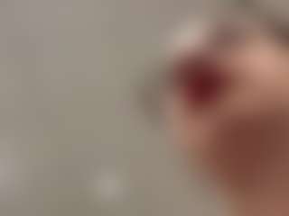 adafontaine18's Live Sex Cam Show