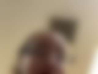 Live cam show with adafontaine18 - Tease on Dolls Live