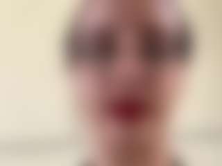 adafontaine18's Live Sex Cam Show