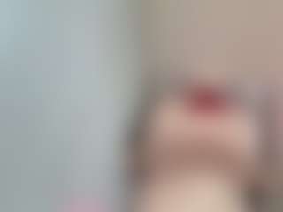 adafontaine18's Live Sex Cam Show