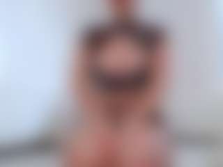 Live cam show with adafontaine18 - Pornstar Spank on Dolls Live