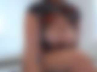 adafontaine18's Live Sex Cam Show