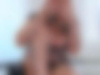 adafontaine18's Live Sex Cam Show