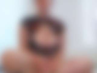 adafontaine18's Live Sex Cam Show
