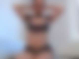 adafontaine18's Live Sex Cam Show