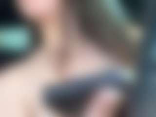 adafontaine18's Live Sex Cam Show