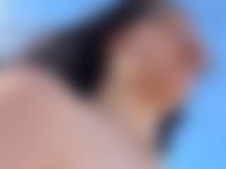 adafontaine18's Live Sex Cam Show