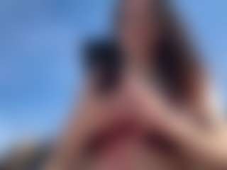 adafontaine18's Live Sex Cam Show
