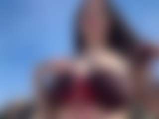 adafontaine18's Live Sex Cam Show