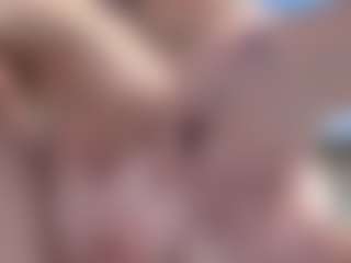 adafontaine18's Live Sex Cam Show