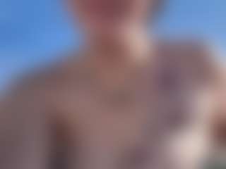 adafontaine18's Live Sex Cam Show