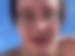 adafontaine18's Live Sex Cam Show