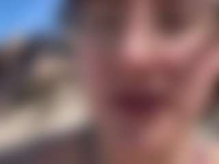 adafontaine18's Live Sex Cam Show