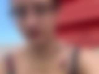 adafontaine18's Live Sex Cam Show