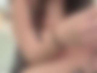 adafontaine18's Live Sex Cam Show