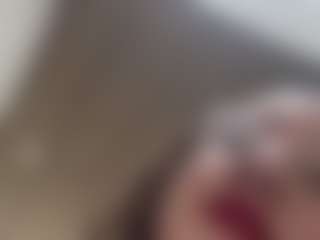 adafontaine18's Live Sex Cam Show
