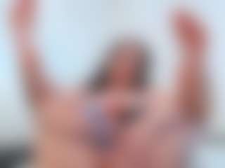 adafontaine18's Live Sex Cam Show