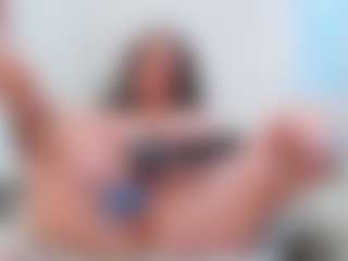adafontaine18's Live Sex Cam Show