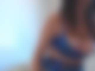 adafontaine18's Live Sex Cam Show