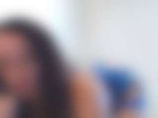 adafontaine18's Live Sex Cam Show