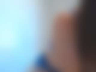 adafontaine18's Live Sex Cam Show