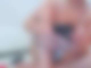 adafontaine18's Live Sex Cam Show