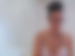 adafontaine18's Live Sex Cam Show