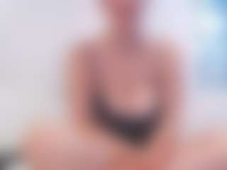 adafontaine18's Live Sex Cam Show