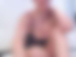 adafontaine18's Live Sex Cam Show