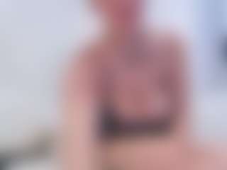 adafontaine18's Live Sex Cam Show