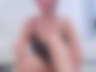 adafontaine18's Live Sex Cam Show