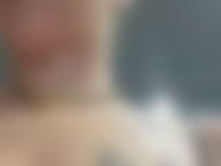 adafontaine18's Live Sex Cam Show