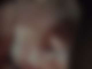adafontaine18's Live Sex Cam Show