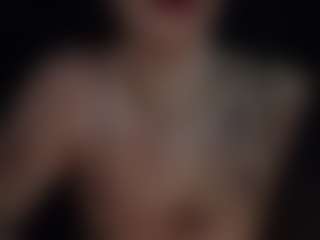 adafontaine18's Live Sex Cam Show