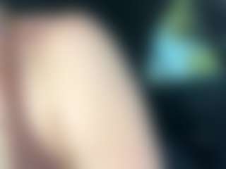 adafontaine18's Live Sex Cam Show