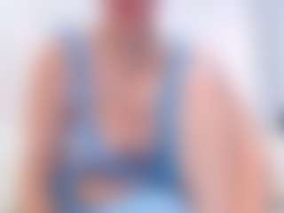 adafontaine18's Live Sex Cam Show