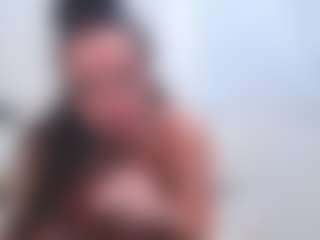 adafontaine18's Live Sex Cam Show