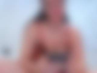 adafontaine18's Live Sex Cam Show