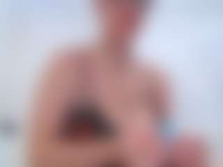 adafontaine18's Live Sex Cam Show
