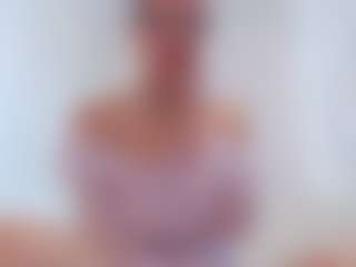 adafontaine18's Live Sex Cam Show