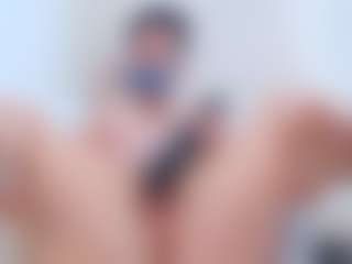 adafontaine18's Live Sex Cam Show